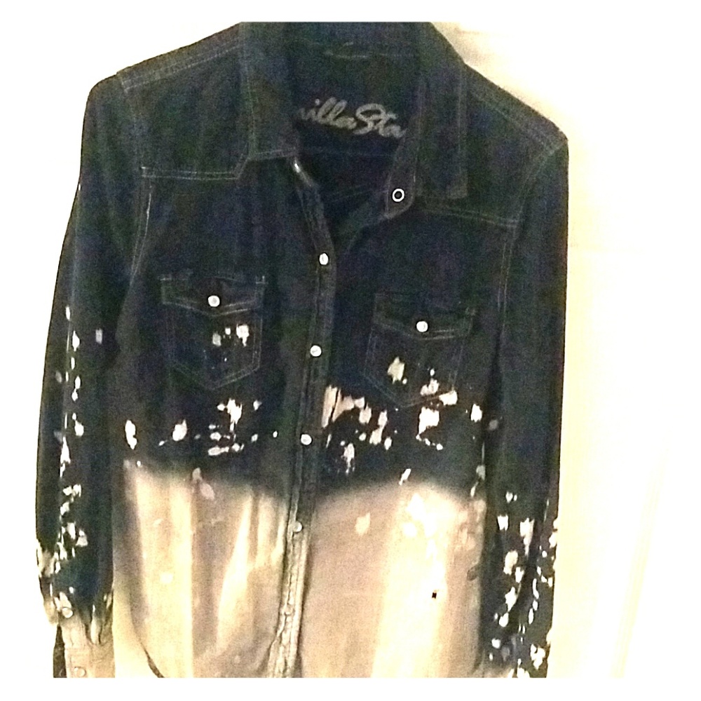 Bleach button up